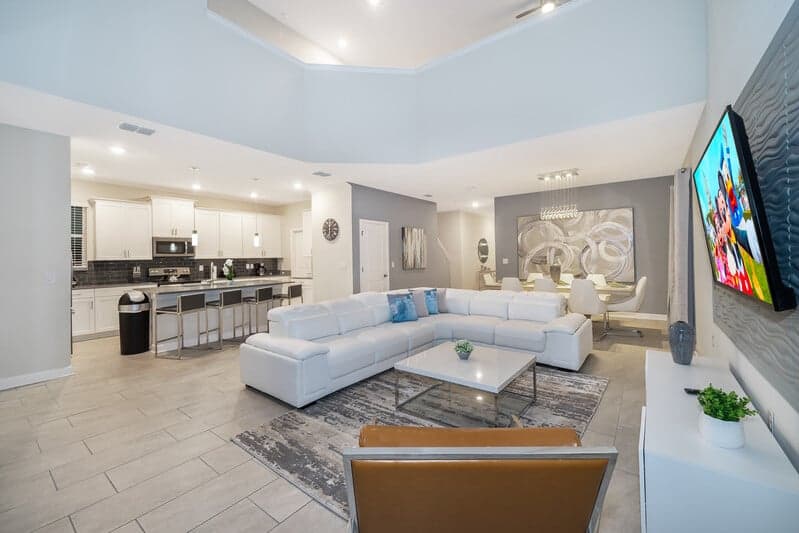 2825PA Villa 5 Beds & 5 Baths with Private Pool-Spa