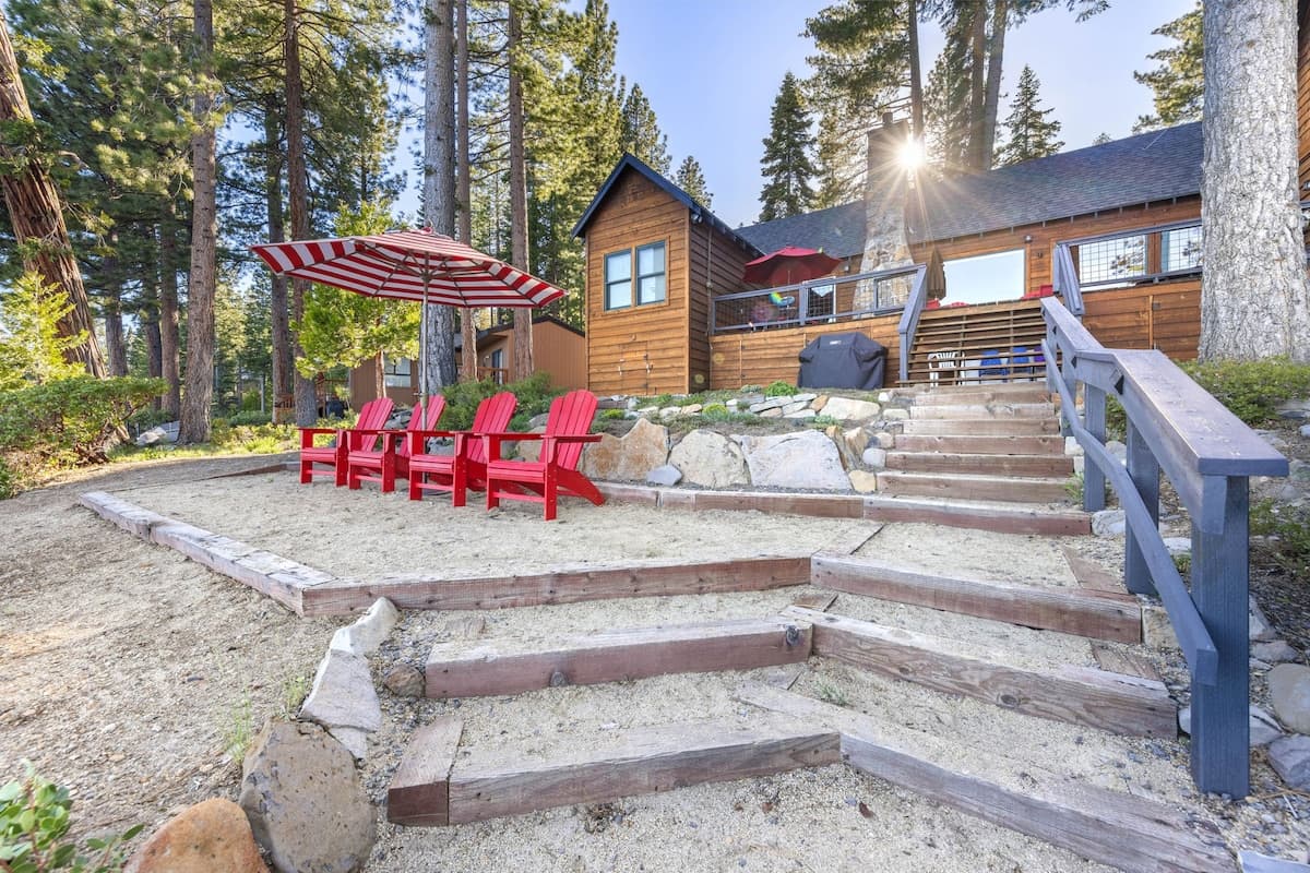 Runabout Lake House
